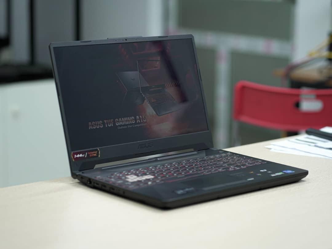 لپتاپ گیمینگ ایسوس/i7/SSD 512/گرافیک 4/Ram 16|رایانه همراه|تهران, بلورسازی|دیوار