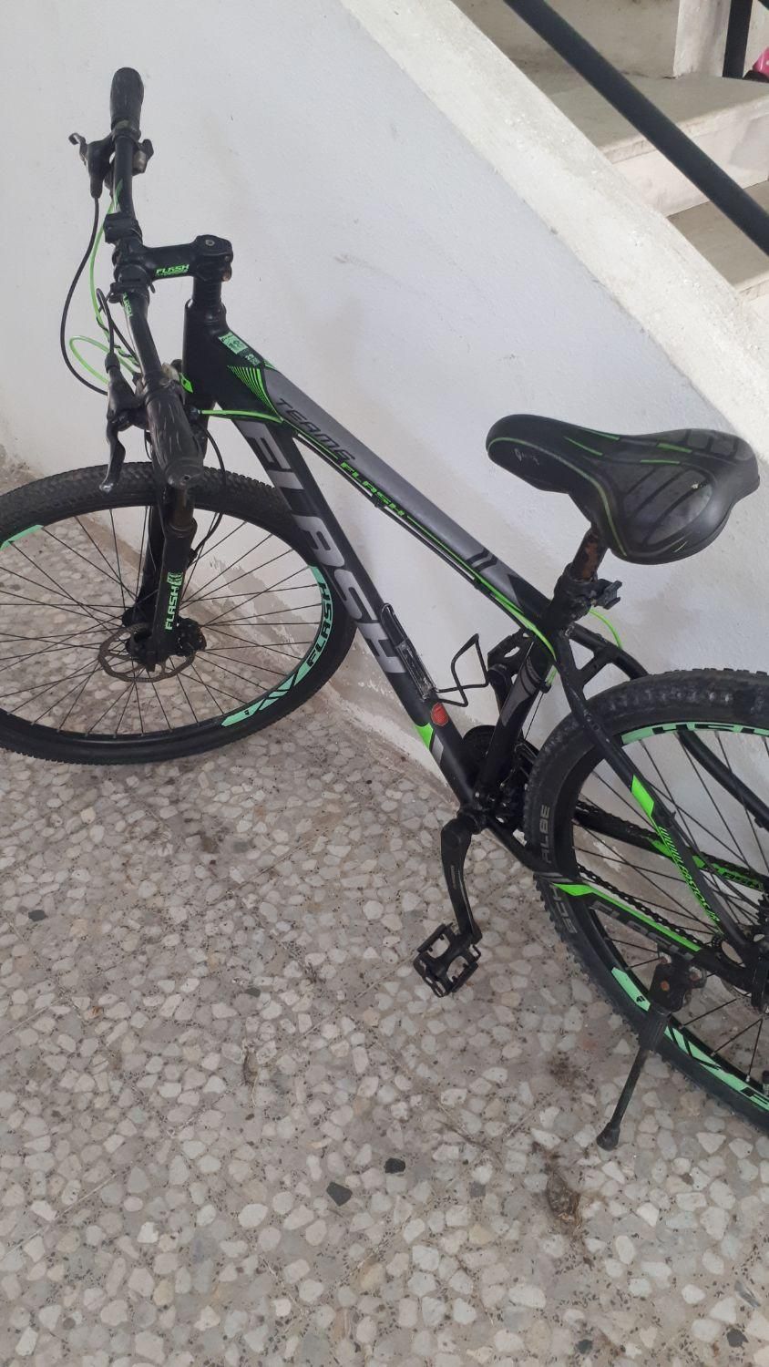 دوچرخه ۲۹ تنه ۱۸ اصلی فلش|دوچرخه، اسکیت، اسکوتر|رشت, بلوار گیلان|دیوار