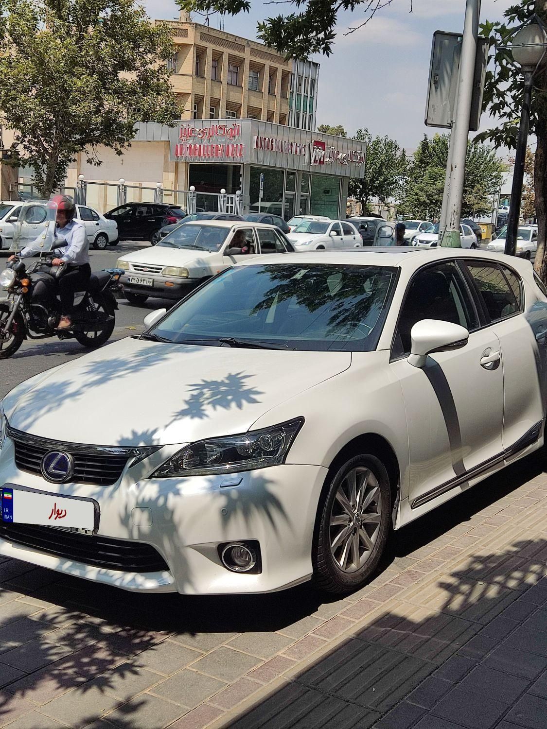 لکسوس CT 200 H، مدل ۲۰۱۳|خودرو سواری و وانت|تهران, عباس‌آباد|دیوار