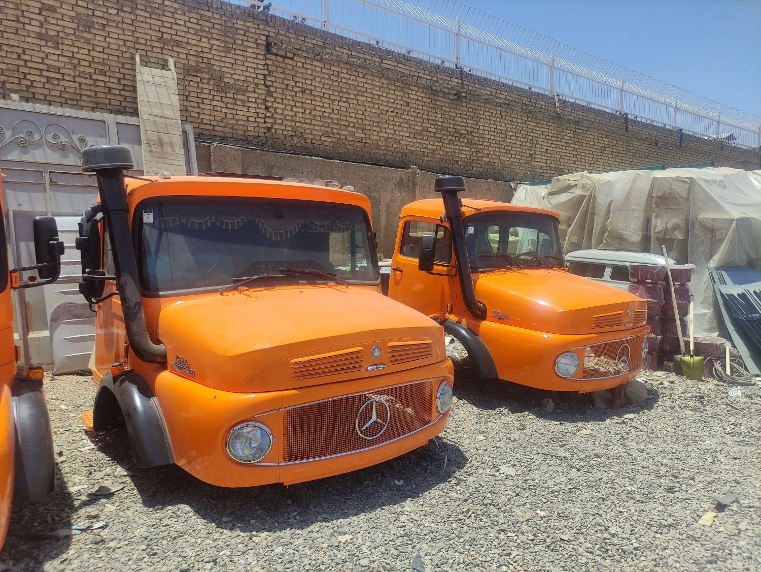 اطاق جلو بنز ده‌تن|قطعات یدکی و لوازم جانبی|اصفهان, شهرک مهدیه|دیوار