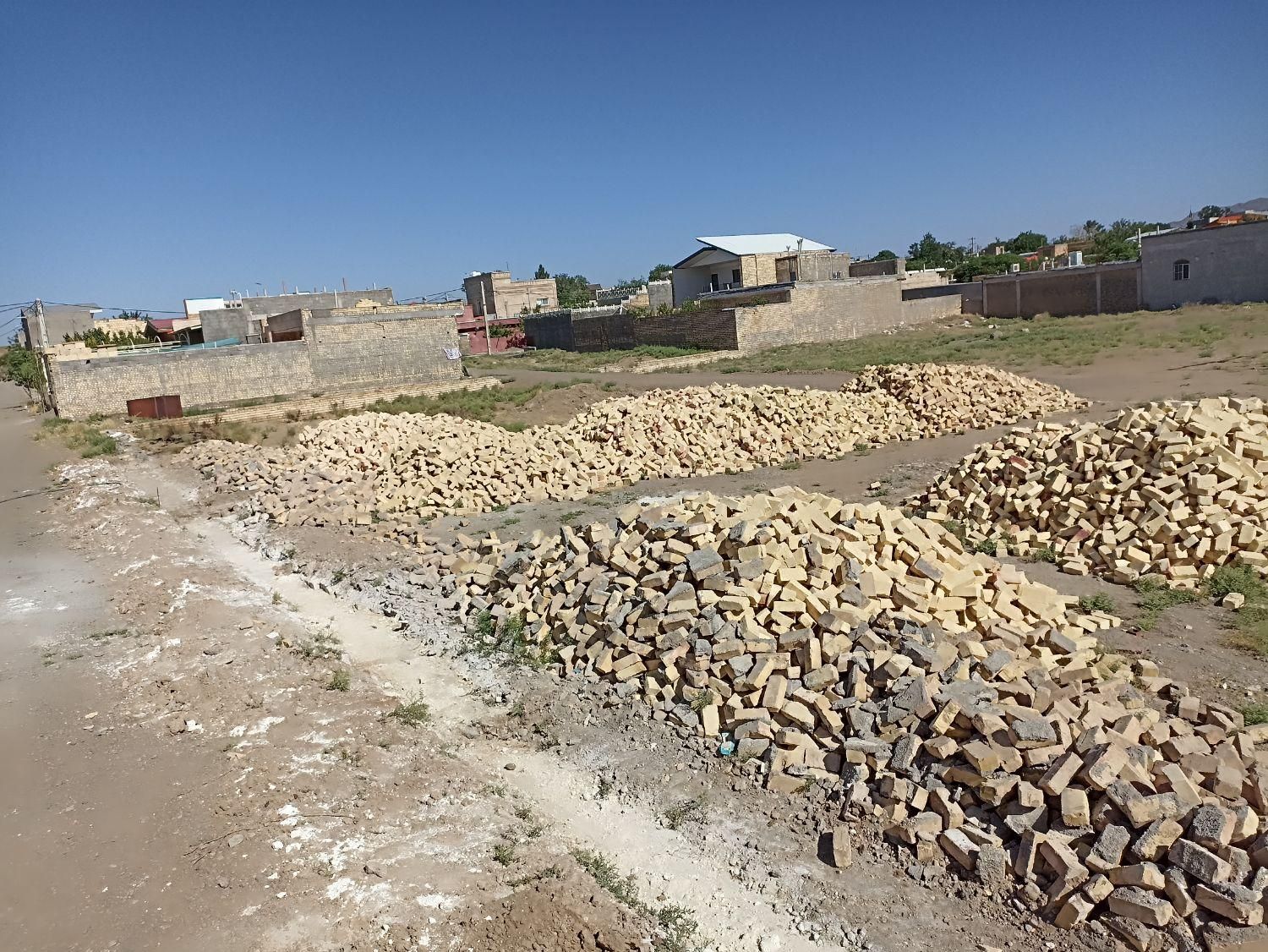 زمین کلنگی روستای تاج خاتون|فروش زمین و ملک کلنگی|قم, آزادگان|دیوار