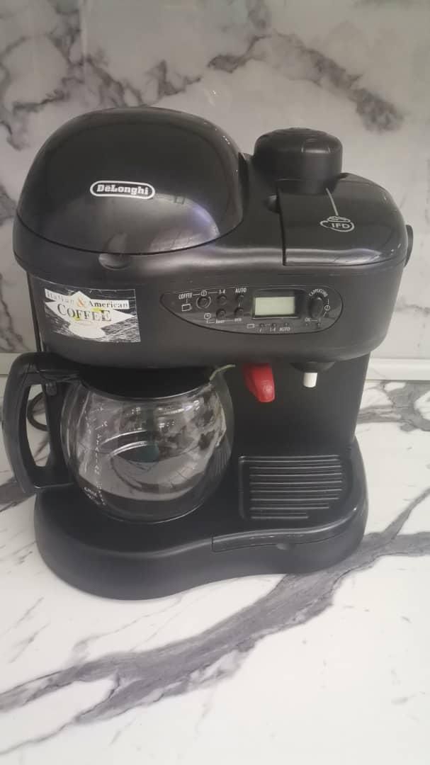 قهوه ساز / کاپوچینو ساز دلونگی Delonghi Dc300|سماور، چای‌ساز، قهوه‌ساز|تهران, کوثر|دیوار