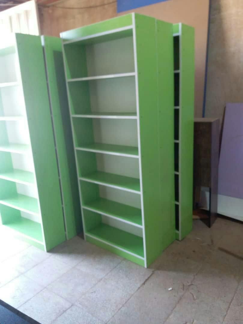 کتابخانه ساده|کتابخانه، شلف، قفسه‌های دیواری|قم, زاویه|دیوار