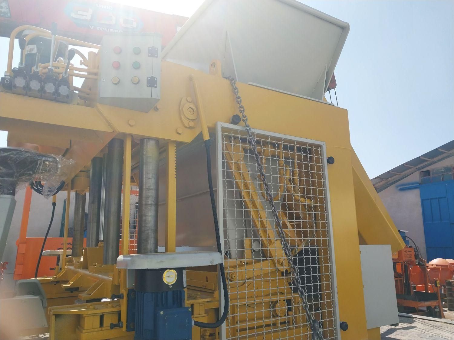 حرکت دستگاه باهیدروپمپ بلوک زن|ماشینآلات صنعتی|بروجرد, |دیوار