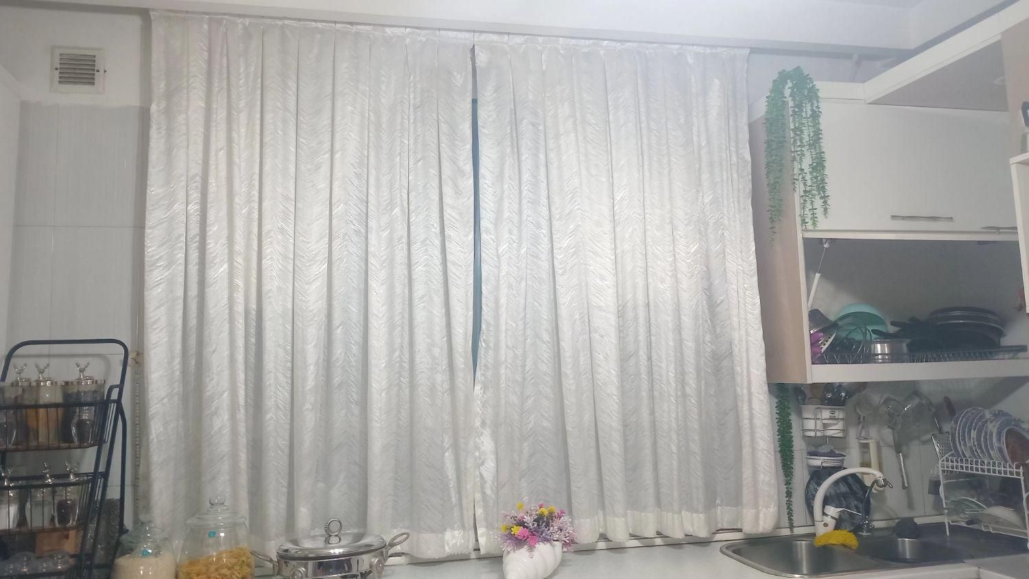 پرده اشپزخانه طول 2متروعرض2/20|پرده، رانر، رومیزی|تهران, وردآورد|دیوار