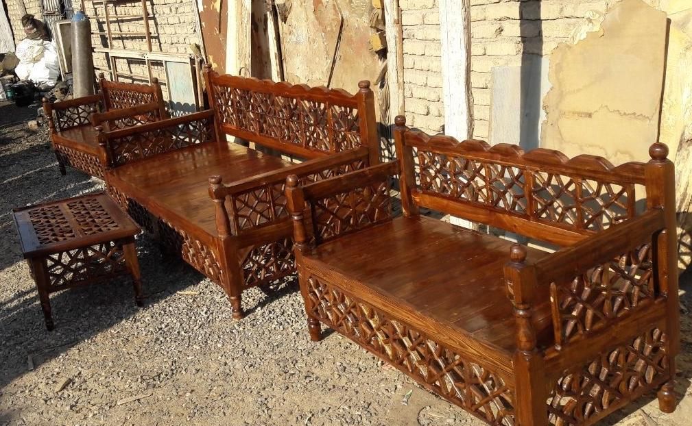 تخت سنتی  مبل ۶نفره ۲تا ۳نفره همراه با میز عسلی|مبلمان اداری|تهران, شهرک ابوذر|دیوار