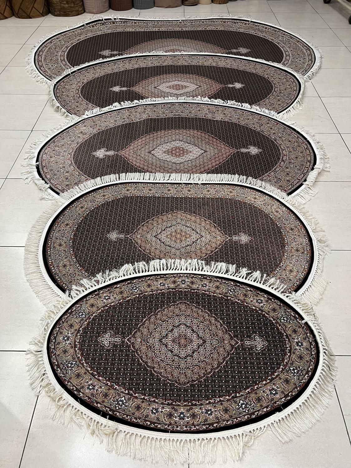 فرش بیضی ست کامل( بیش از ۳۰ طرح )|فرش|تبریز, |دیوار