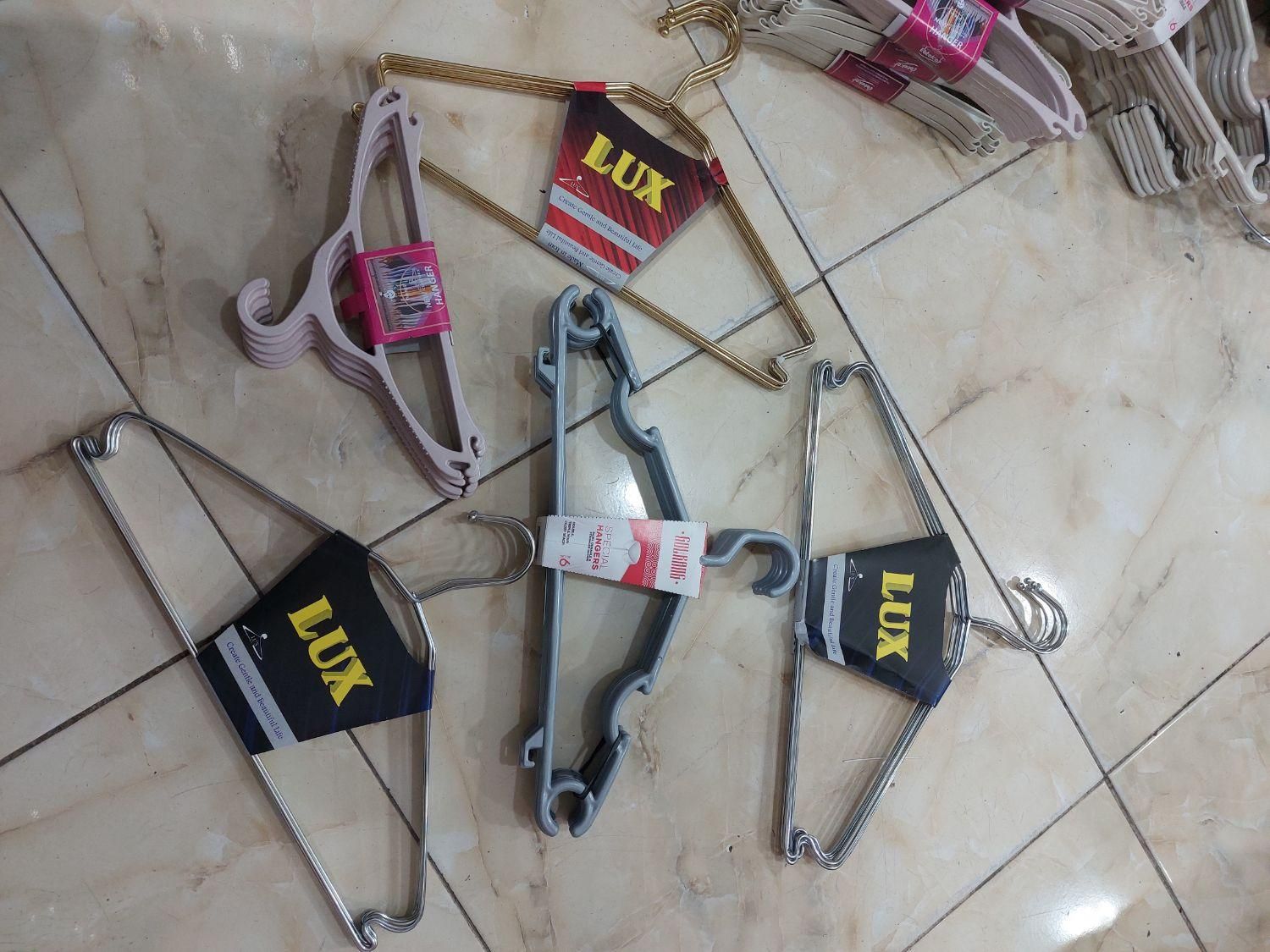 رگال در سایز بندی و جنس کروم و چکشی|فروشگاه و مغازه|خرمآباد, |دیوار