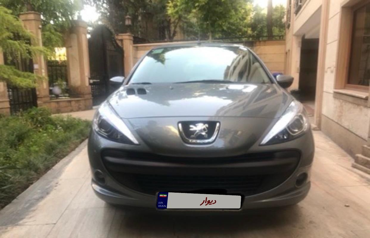پژو ۲۰۷ اتوماتیک، مدل ۹۷ ،کارکرد ۶۵ هزار، بدون رنگ|خودرو سواری و وانت|تهران, اختیاریه|دیوار