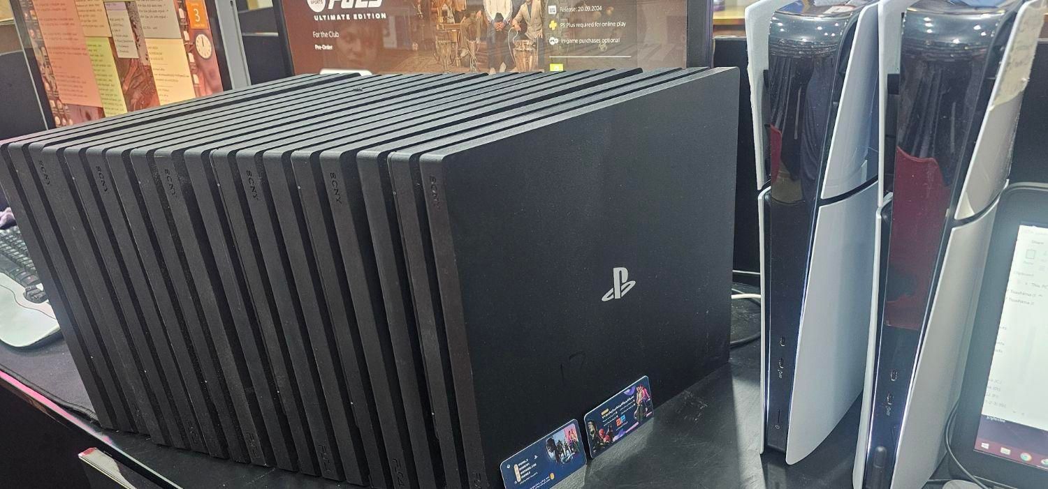 فروش PS4 PRO -در حد آک|کنسول، بازی ویدئویی و آنلاین|ایلام, |دیوار