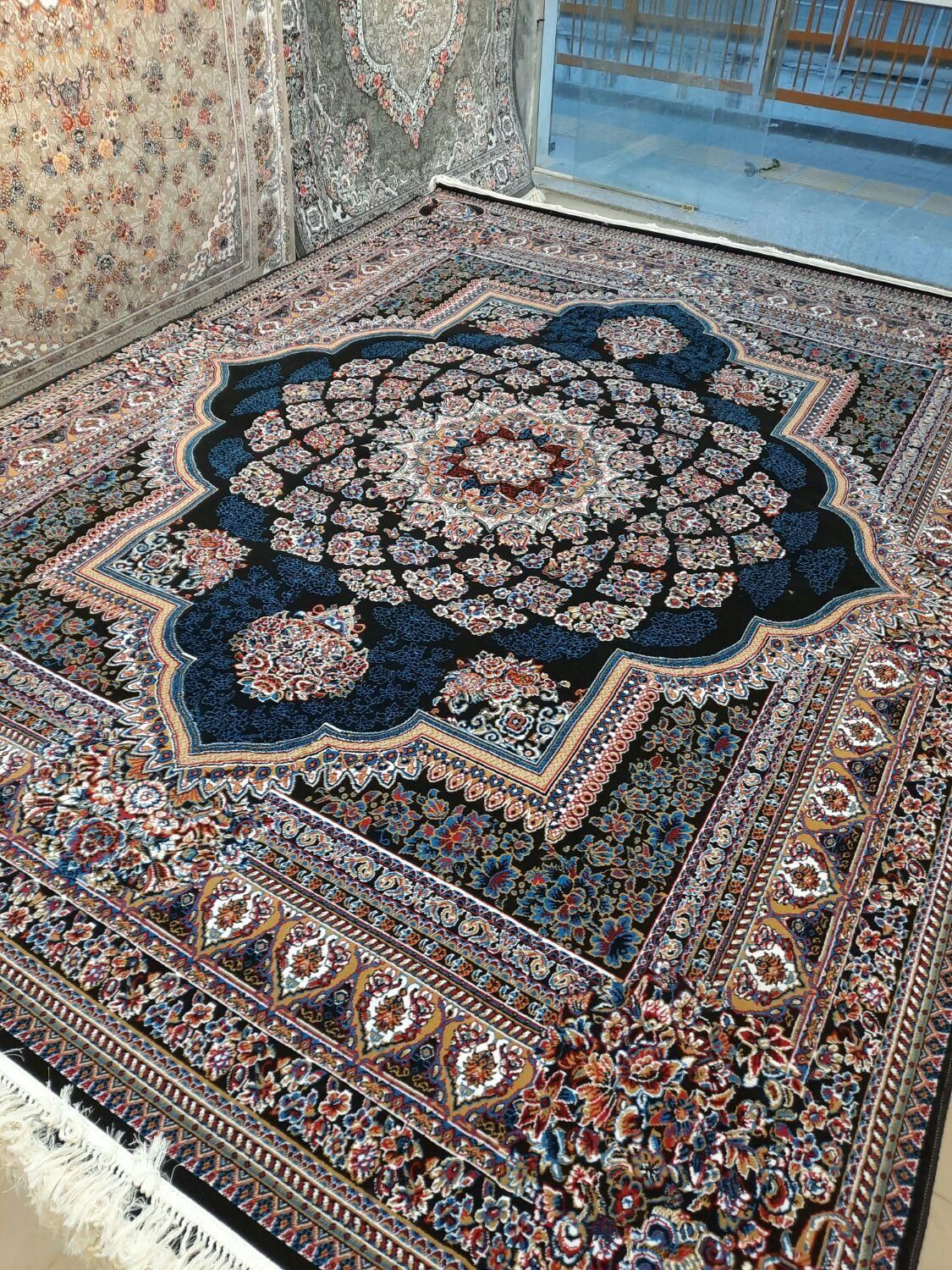 فرش حسینی(دیانت) ۷۰۰شانه۱۲متری تمام نخ *یاسمن*|فرش|مشهد, ایثارگران|دیوار