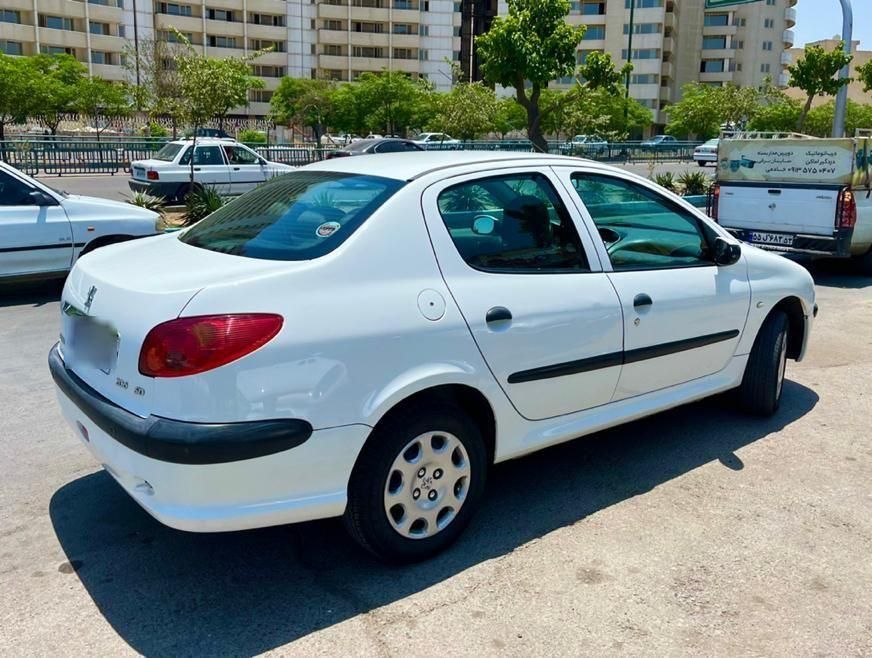 پژو 206 SD V8، مدل ۱۳۹۵|خودرو سواری و وانت|اصفهان, برازنده|دیوار