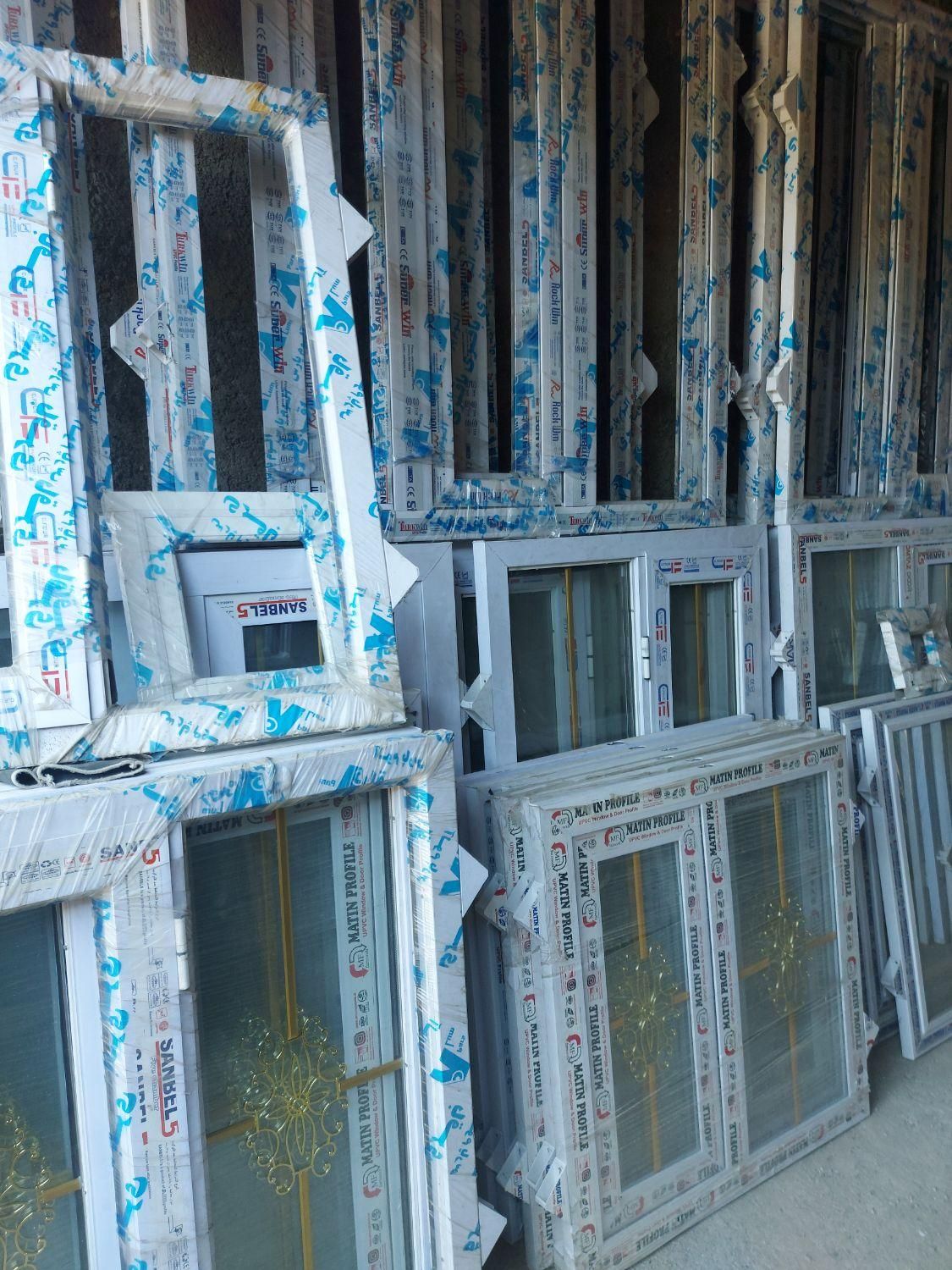 درب و پنجره آلومینیوم یو پی وی سی|مصالح و تجهیزات ساختمان|کرج, کمالشهر|دیوار