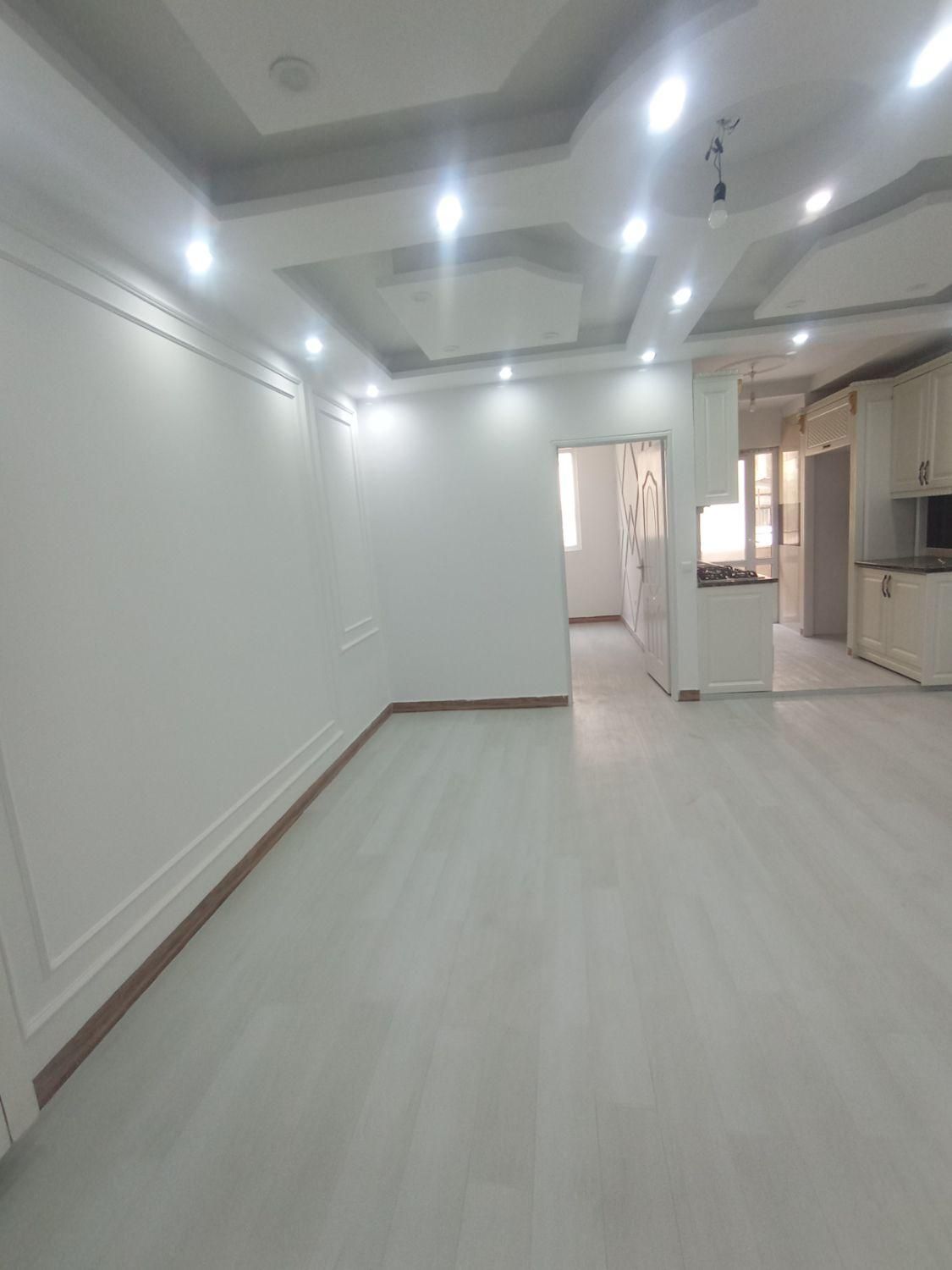 69متردوخواب/پارکینگ اختصاصی/تاپ لوکیشن/فول فول|فروش خانه و ویلا|اندیشه, شهرک المهدی|دیوار