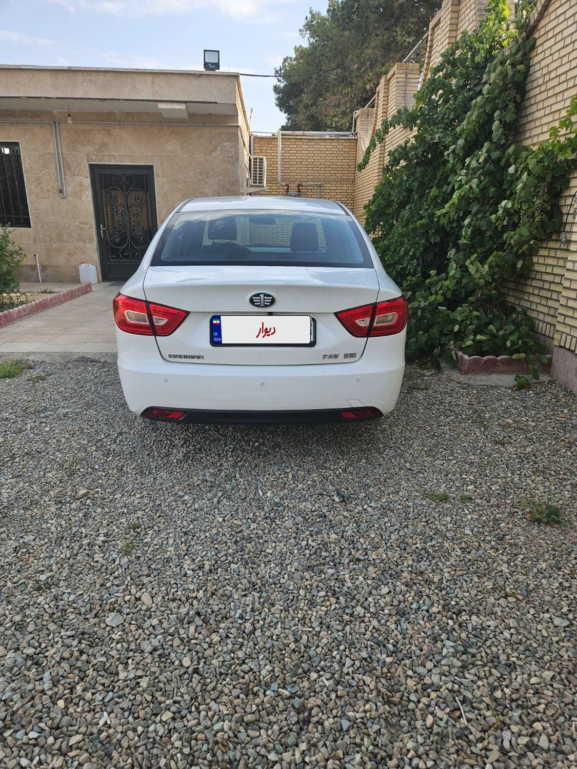 بسترن b30 مدل ۹۶ کارکرد ۱۸۰|خودرو سواری و وانت|تهران, بهاران|دیوار