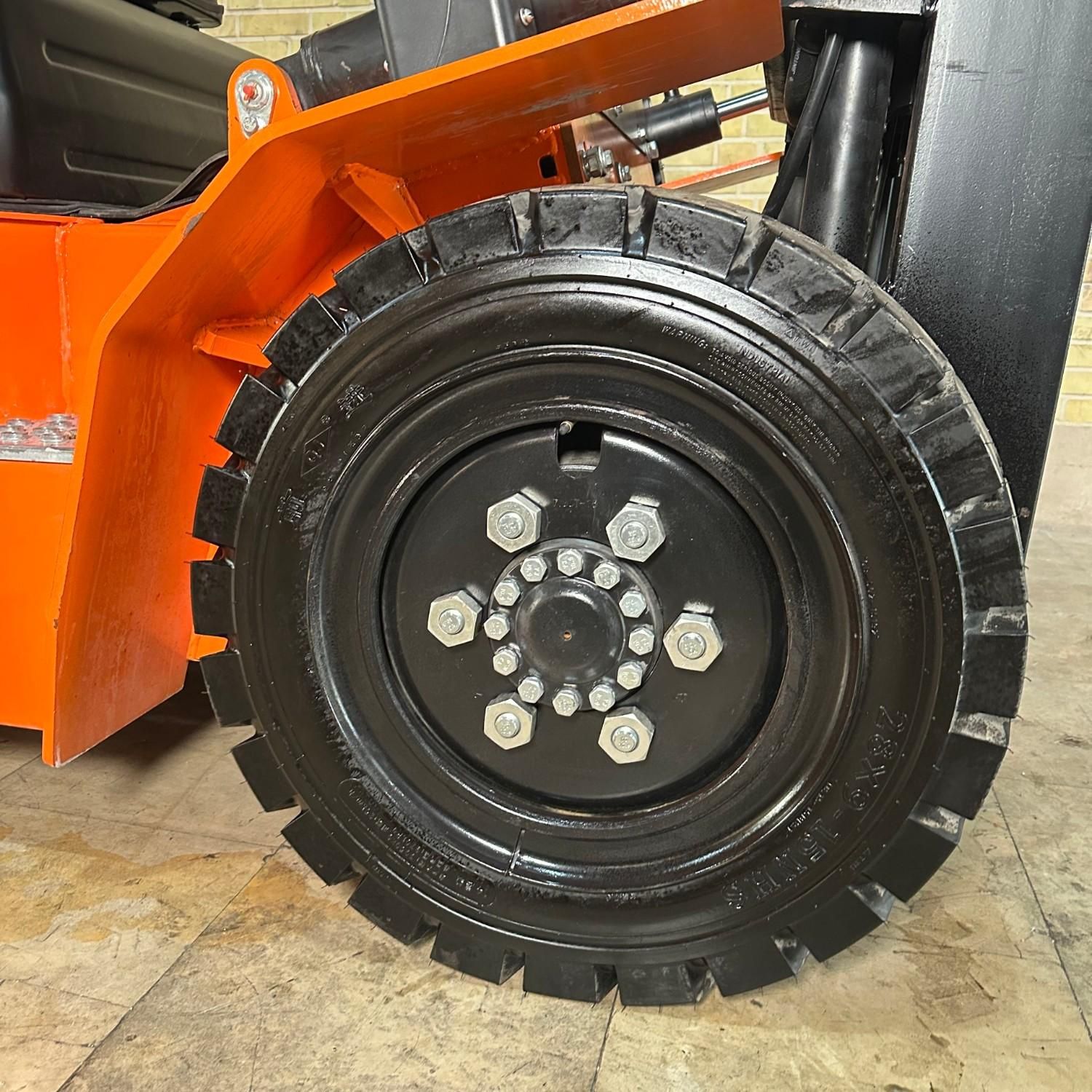 جک پالت و استاکر دستی و برقی|ماشینآلات صنعتی|شهرکرد, |دیوار