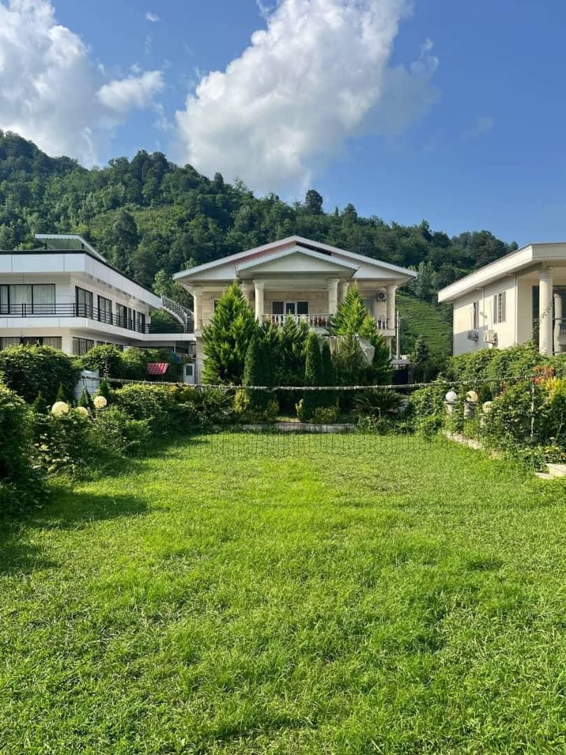 اجاره ویلا دو استخره جنگلی با ویو تماشایی کد113|اجارهٔ کوتاهمدت ویلا و باغ|ماسال, |دیوار