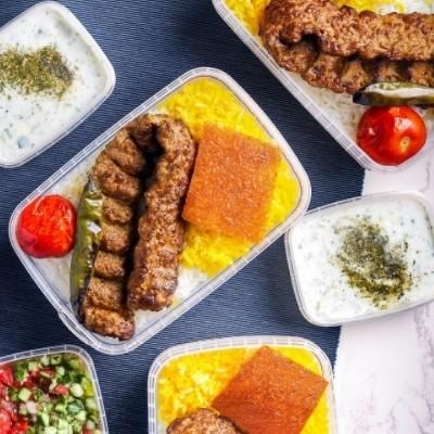 آشپز برای کترینگ|استخدام خدمات فروشگاه و رستوران|تهران, تهرانپارس شرقی|دیوار