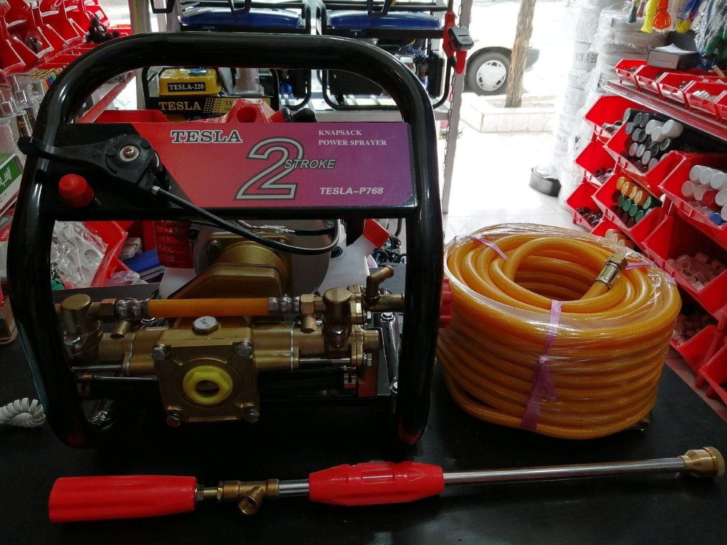 سمپاش سم پاش دستی شارژی لانسی موتوری و پرتابل برقی|ماشینآلات صنعتی|قم, بنیاد|دیوار