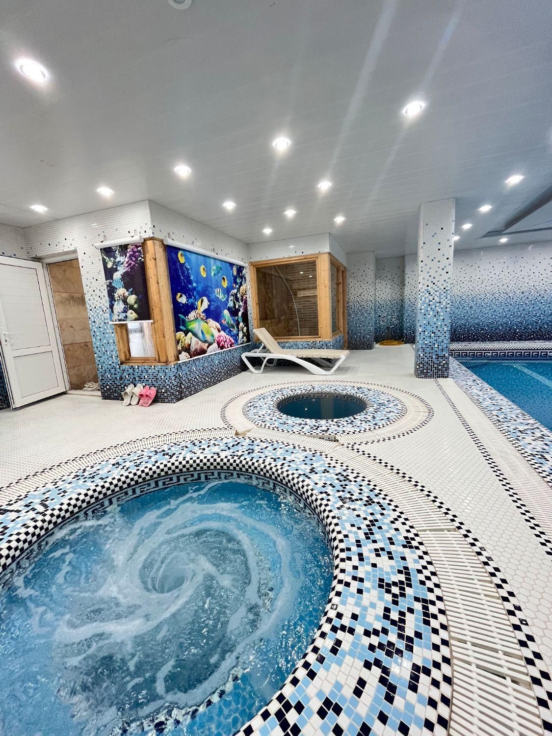 اجاره ویلا استخر دار|اجارهٔ کوتاه‌مدت ویلا و باغ|چالوس, |دیوار