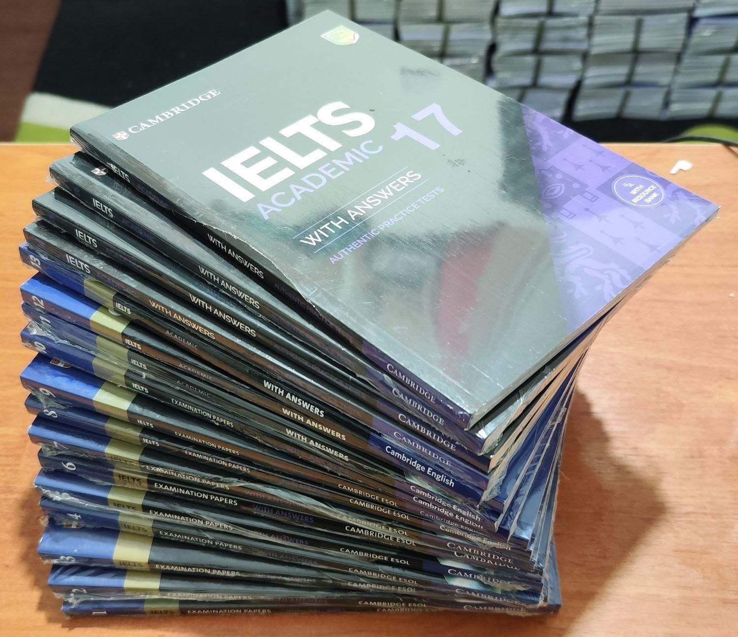کتابهای تست آیلتس کمبریج IELTS CAMBRIDGE|کتاب و مجله آموزشی|اصفهان, گلزار|دیوار
