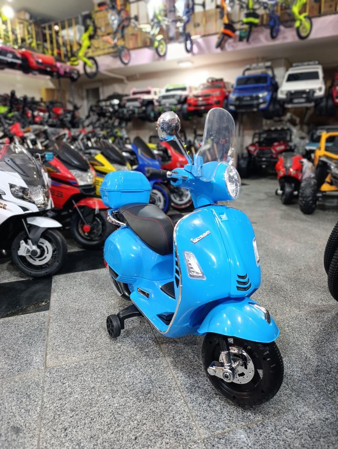 موتور شارژی وسپا clb میدان شورا|اسباببازی|سنندج, |دیوار