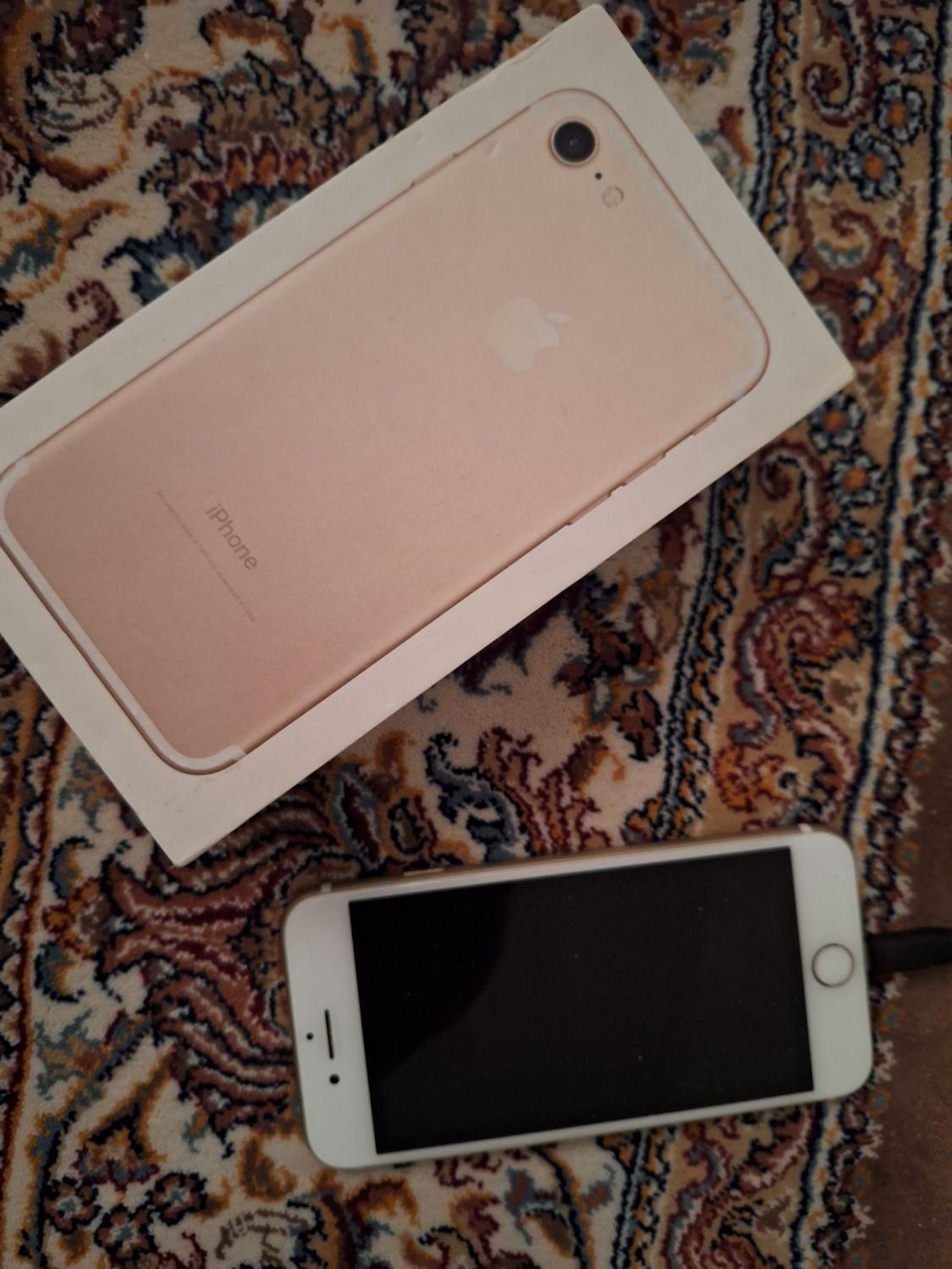 اپل iPhone 7 با حافظهٔ ۳۲ گیگابایت|موبایل|تهران, امامت|دیوار