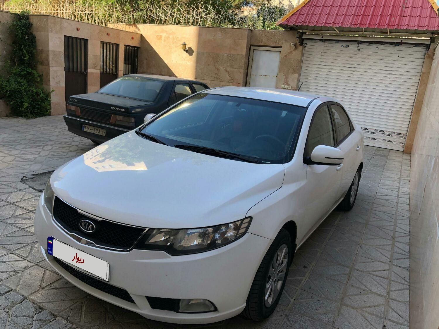 کیا سراتو مونتاژ دنده‌ای 1600cc، مدل ۱۳۹۴|خودرو سواری و وانت|مشهد, خواجه ربیع|دیوار