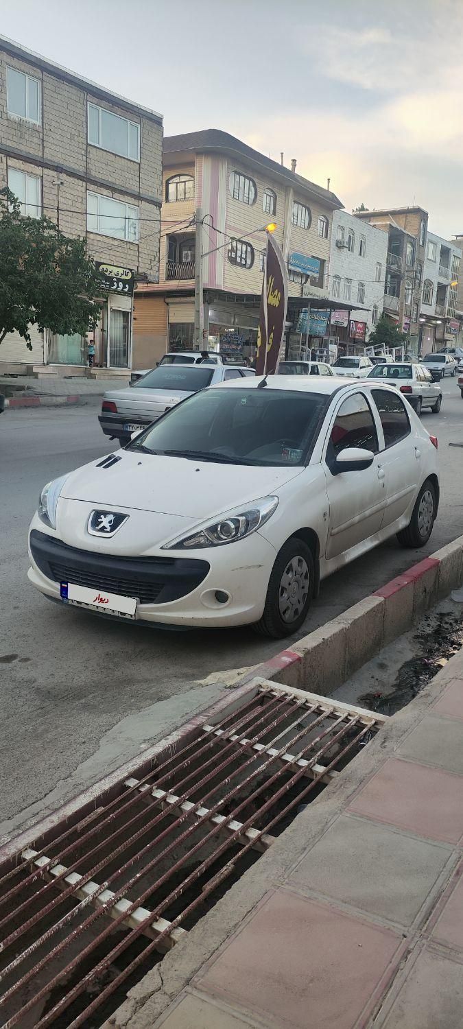 207i مدل 1402|خودرو سواری و وانت|سنندج, |دیوار