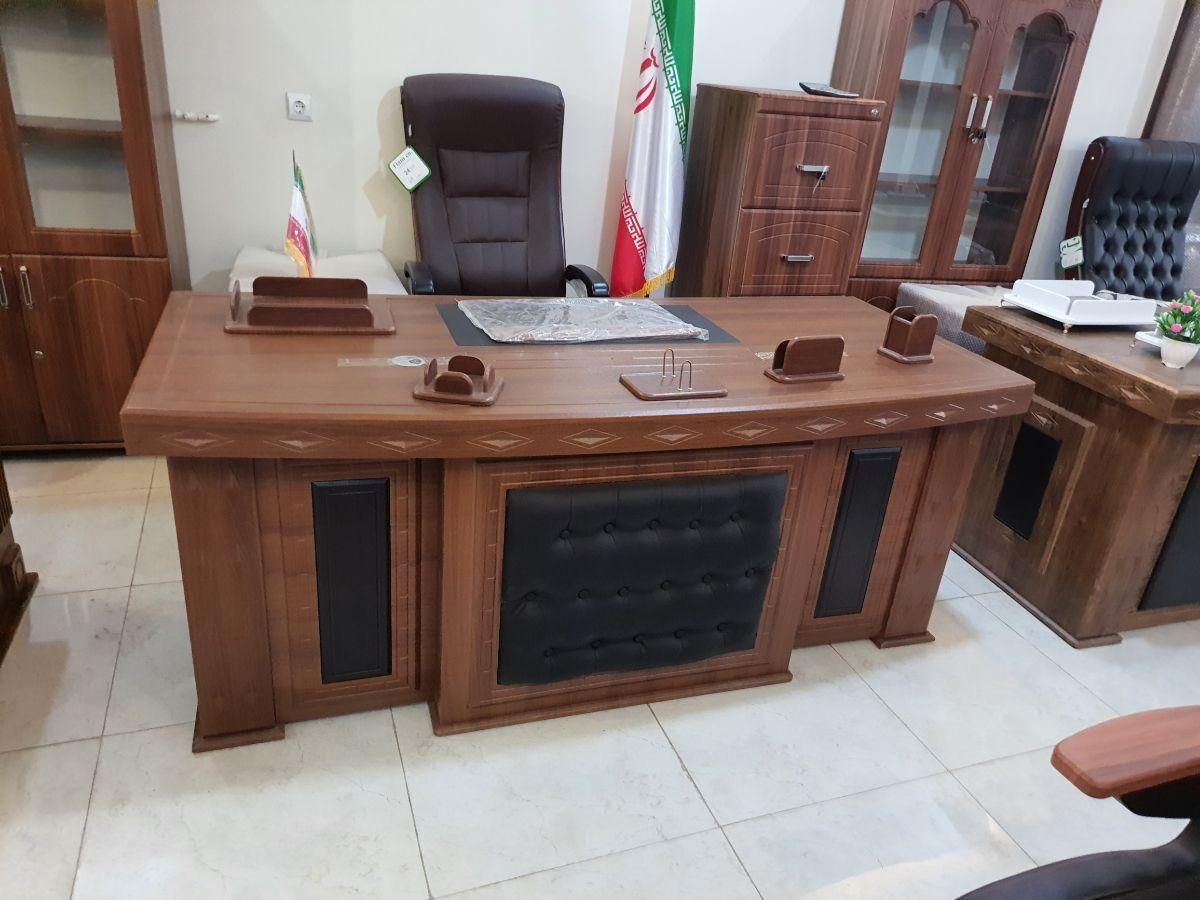 میز مدیریت نما هلال لمسه  ال دار|دفتر کار|اصفهان, هفتون|دیوار