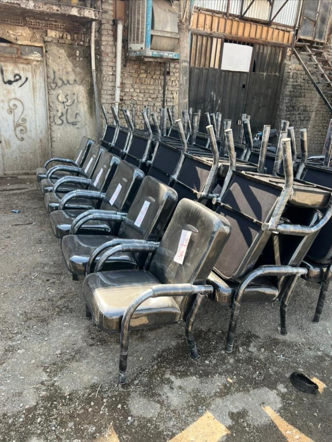 صندلی انتظار مبل فلزی صندلی اداری آزمون صنعت|دفتر کار|محمدشهر, |دیوار
