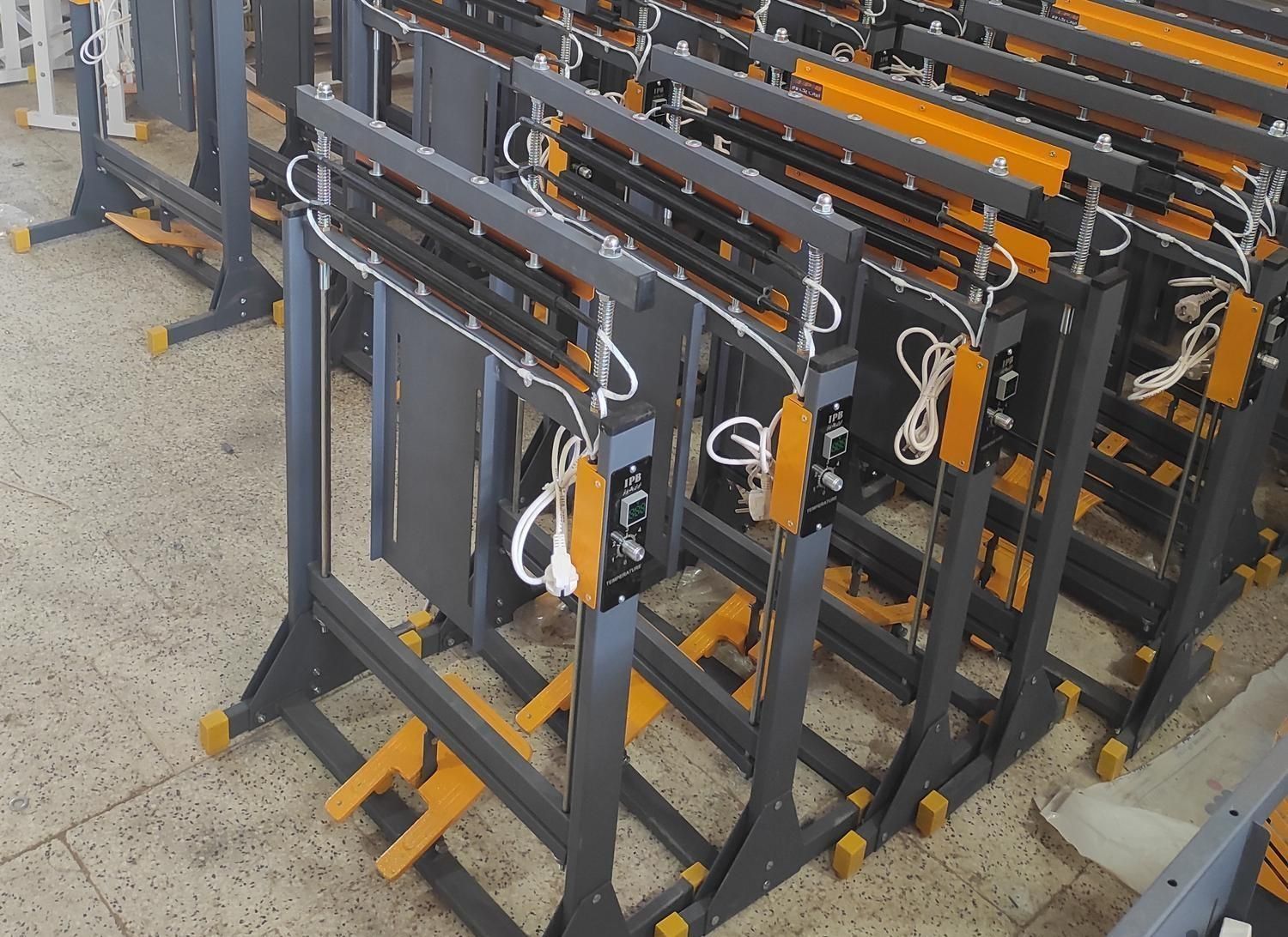 دستگاه پرس پلاستیک پدالی / وکیوم خانگی / شیرینگ پک|ماشینآلات صنعتی|ارومیه, |دیوار