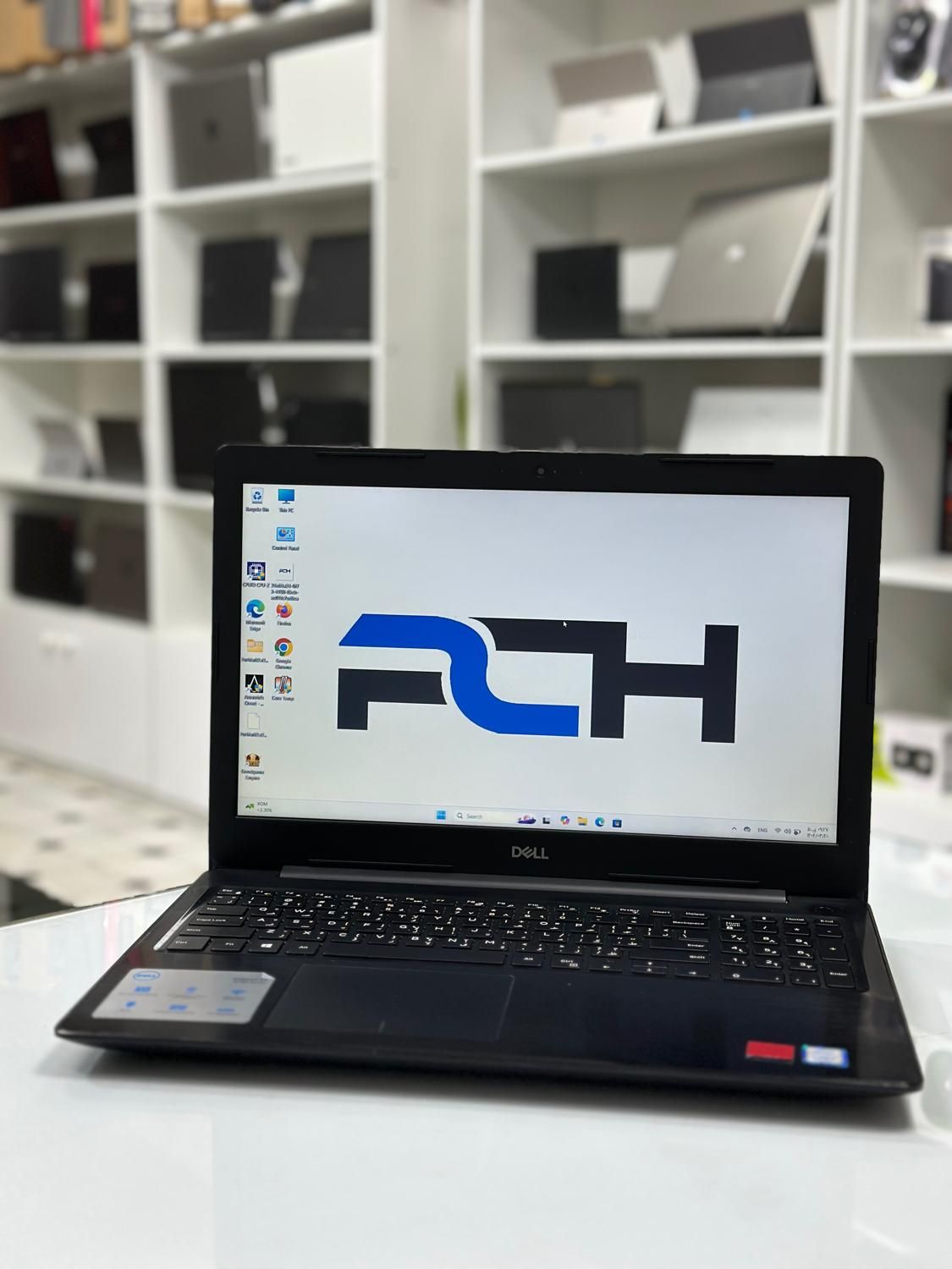 لپ تاپ دل i7 نسل ۸ گرافیک ۴ گیگ(گارانتی کتبی)|رایانه همراه|کاشان, معلم|دیوار