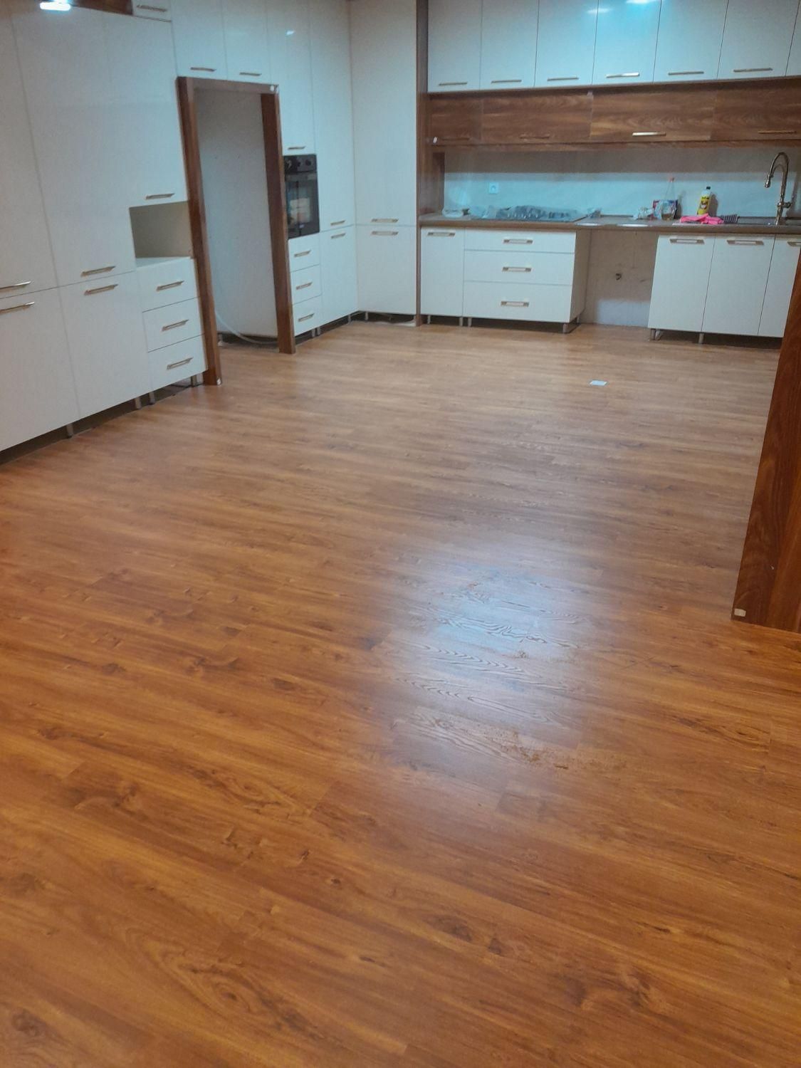 فروش ونصب پارکت کف پوش قرنیزکفپوش ماربل دیوارپوش|خدمات پیشه و مهارت|مشهد, رضاشهر|دیوار