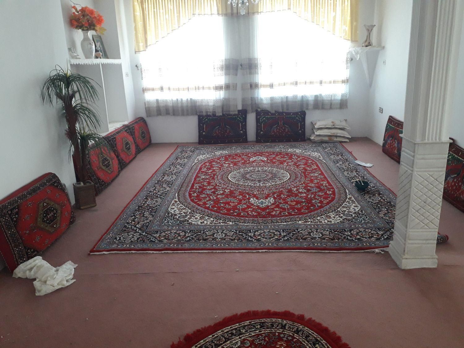 فروش منزل مسکونی در لالجین به قیمت کارشناسی|فروش خانه و ویلا|بهار, |دیوار