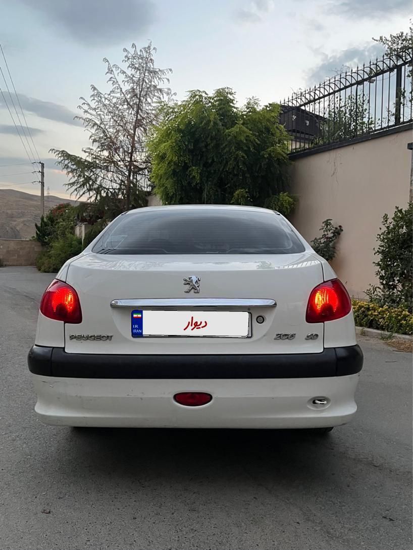 206 V9 مدل۸۸ اتومات|خودرو سواری و وانت|تهران, قیطریه|دیوار