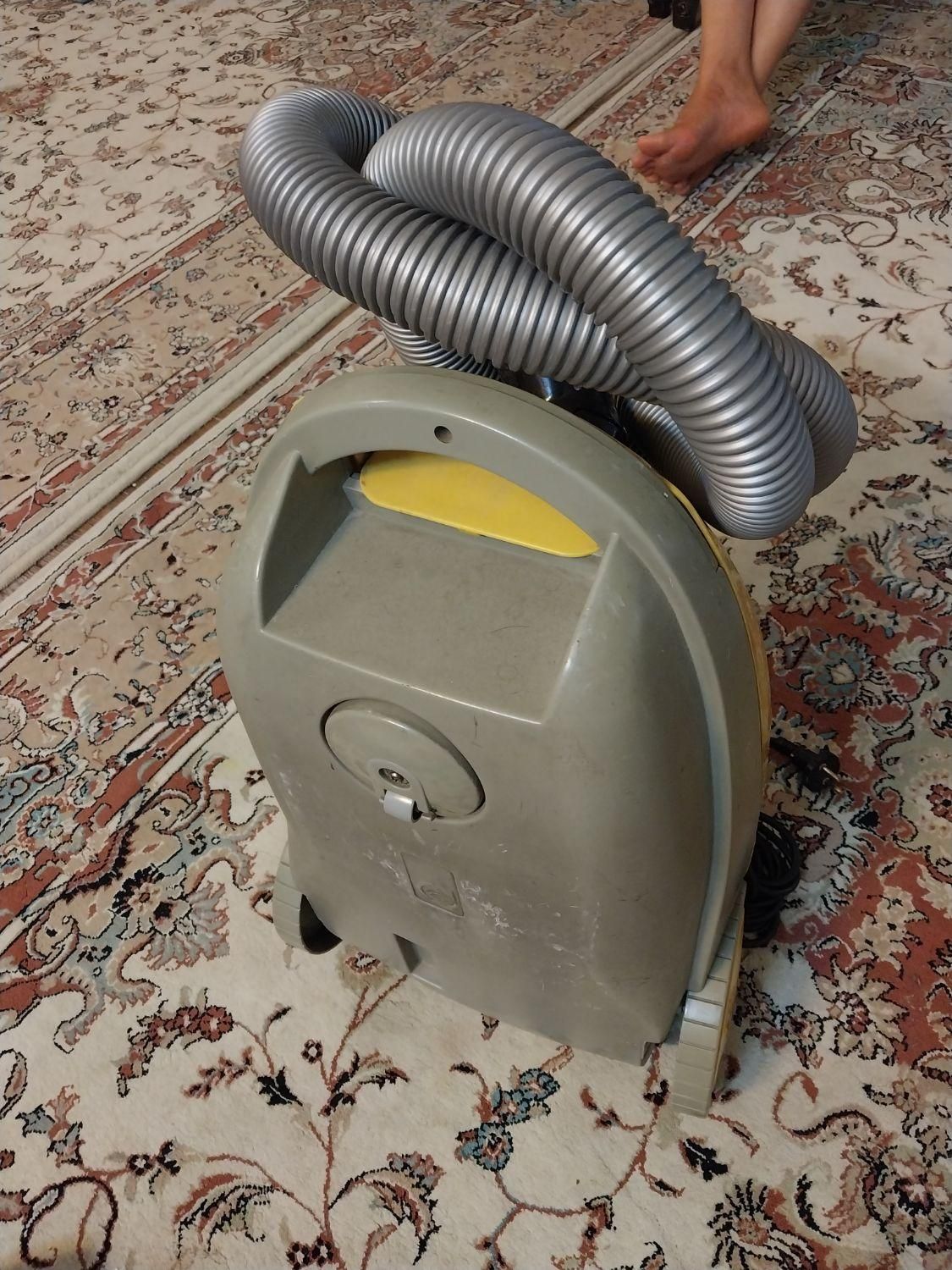 جاروبرقی بوش 2200 W|جاروبرقی، جارو شارژی، بخارشو|تهران, تهران‌سر|دیوار