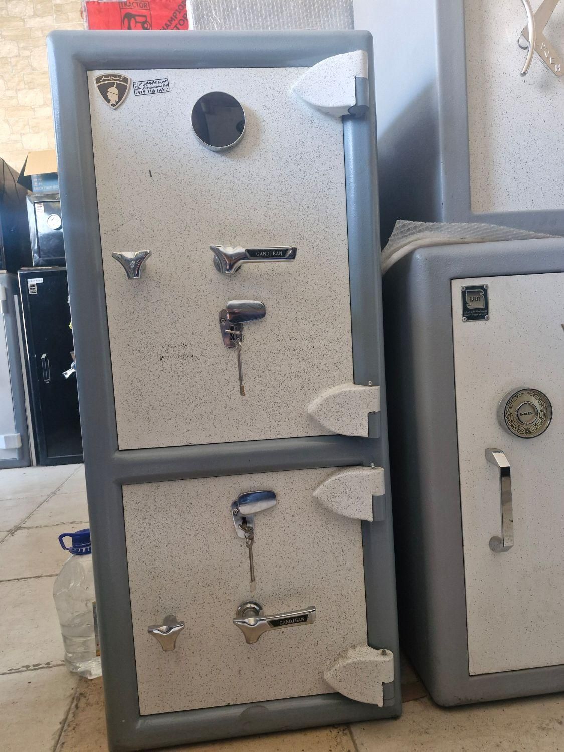 گاوصندوق ۱۲۰در ۵۰ گنجبان.گاو صندو ق|ابزارآلات|تبریز, |دیوار