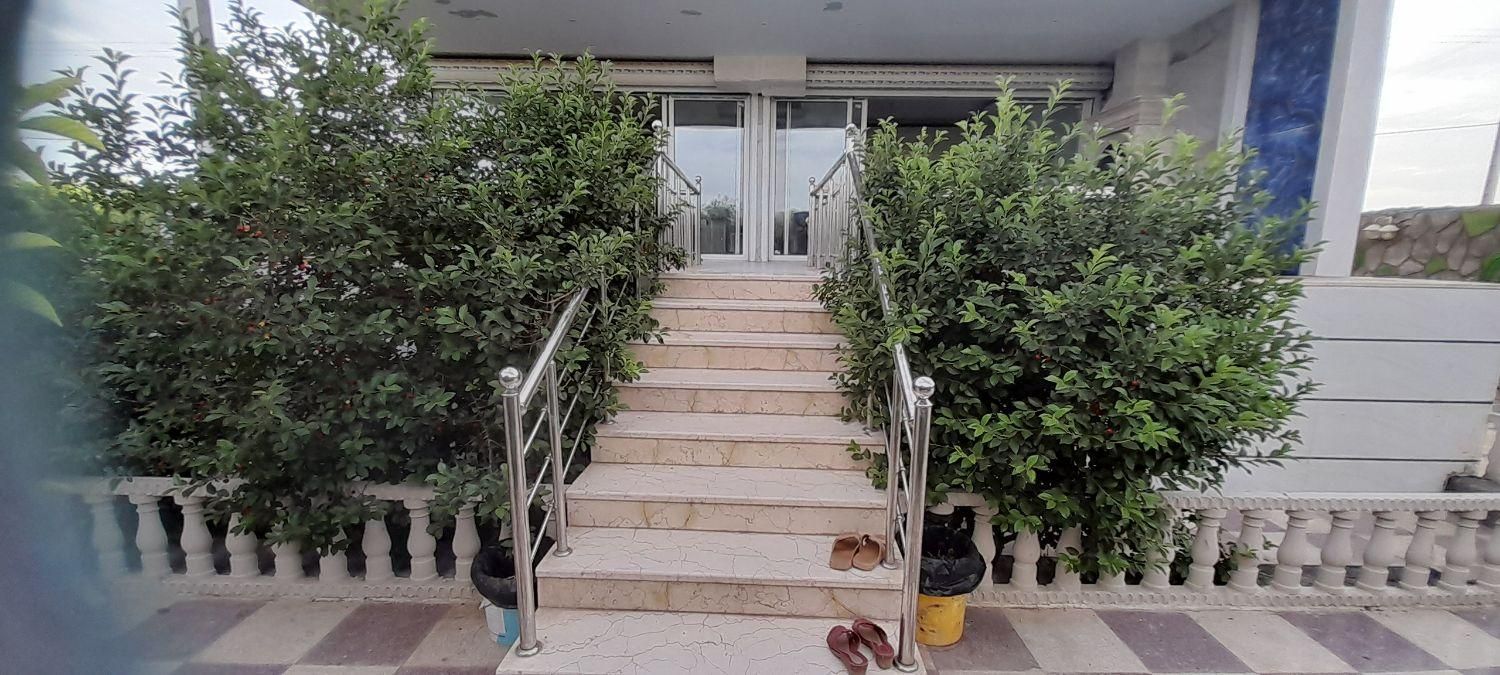 باغ ویلا استخردار گرمایش کف خواب اجاره روزاانه|اجارهٔ کوتاهمدت ویلا و باغ|نجفآباد, |دیوار