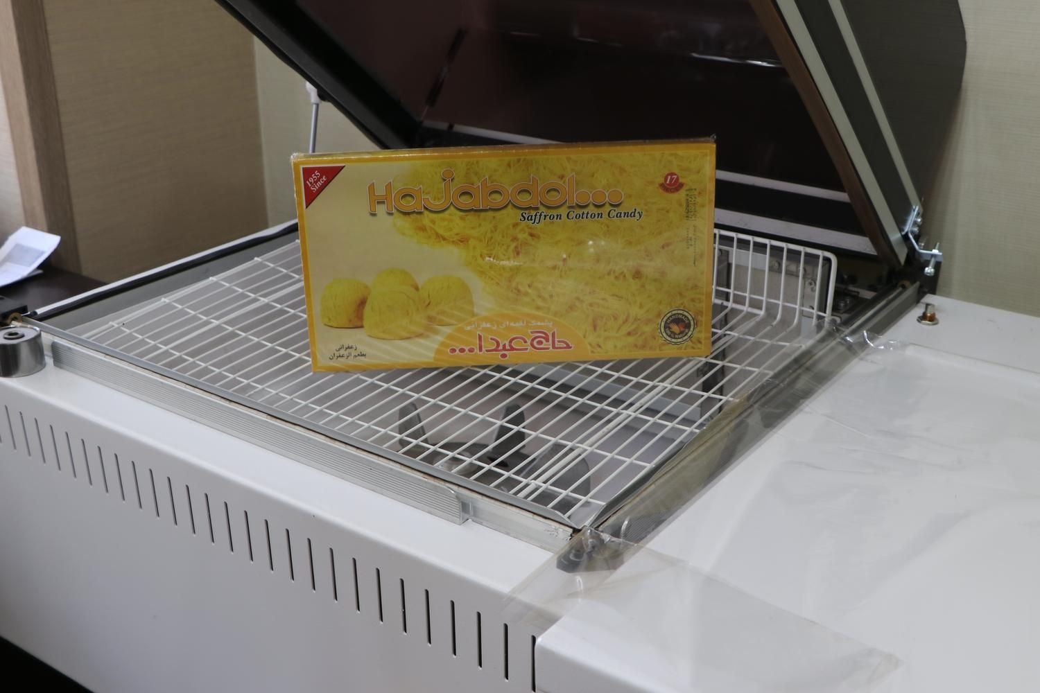 دستگاه شیرینگ پک/ وکیوم/ دوخت پرس پدالی/ سلفون کش|ماشینآلات صنعتی|ارومیه, |دیوار