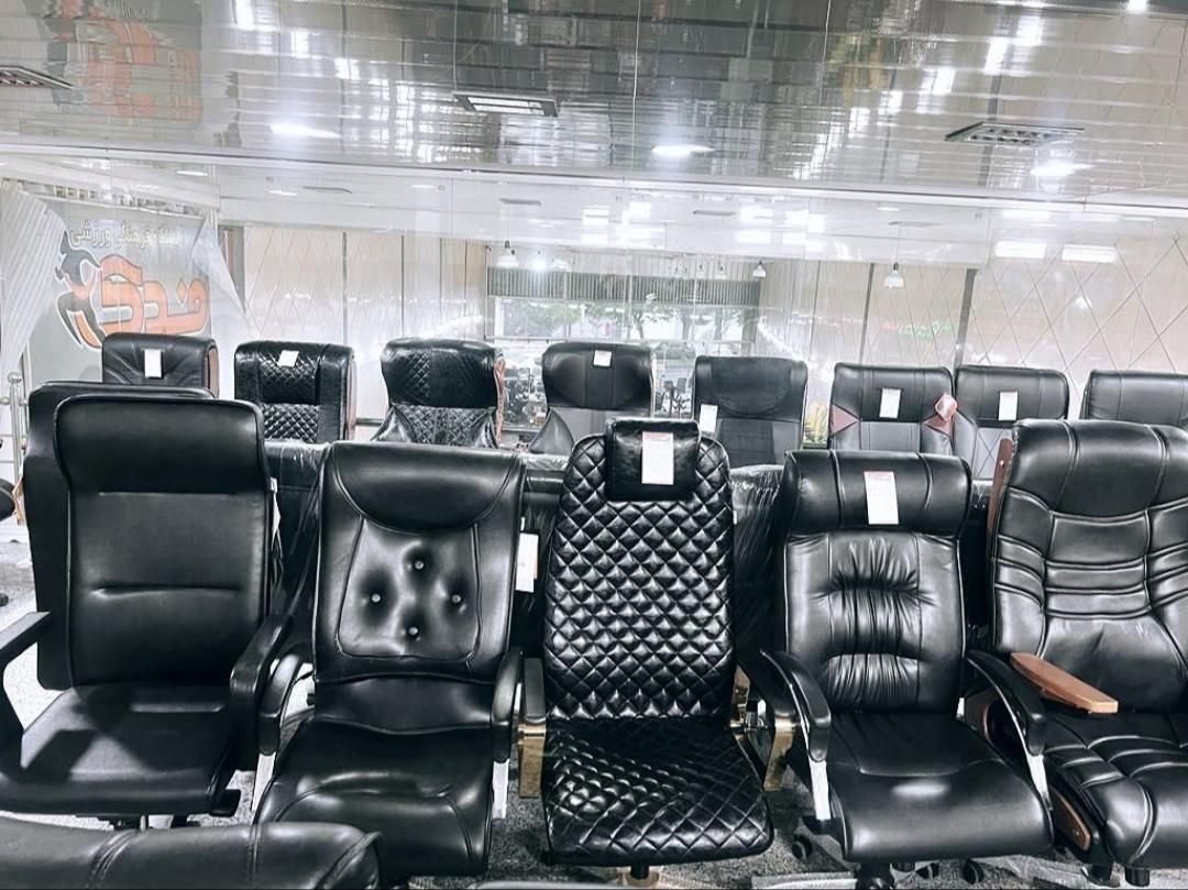 میز مدیریت وکیوم ، نیمه وکیوم و صندلی گردان|دفتر کار|تبریز, |دیوار