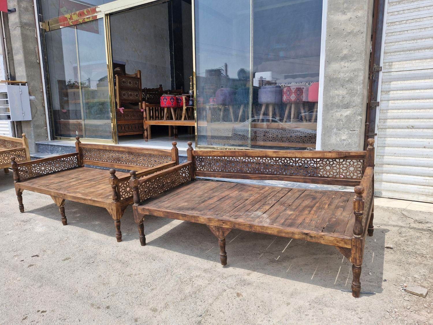 تخت سنتی کد ۸۷۹۸|مبلمان خانگی و میز عسلی|اصفهان, حصه شمالی|دیوار