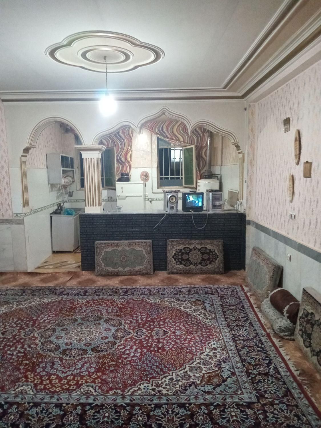 اجاره روزانه/هفتگی/ماهانه آپارتمان ۹۰ متری|اجارهٔ کوتاه‌مدت آپارتمان و سوئیت|کرمانشاه, |دیوار