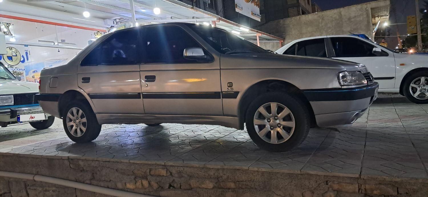 پژو 405 SLX موتور 1800، مدل ۱۳۹۰|خودرو سواری و وانت|شهرکرد, |دیوار