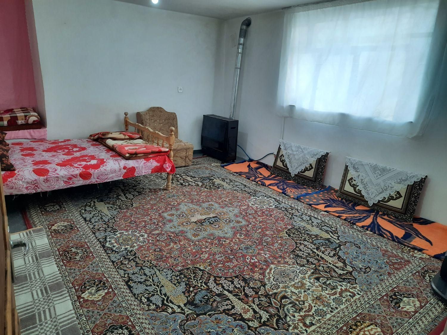 اجاره روزانه یاهفتگی خانه ویلایی حیاط دارباپارکینگ|اجارهٔ کوتاه‌مدت آپارتمان و سوئیت|خلخال, |دیوار