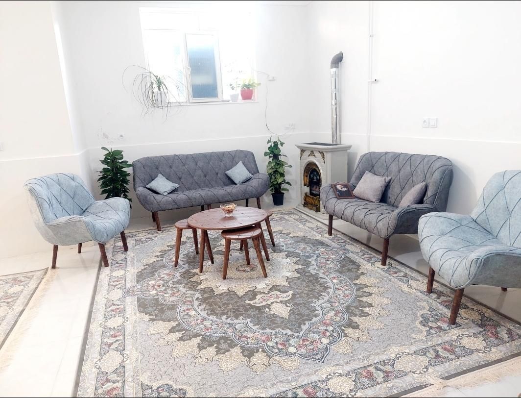 مبل چستر قایقی|مبلمان خانگی و میز عسلی|بروجرد, |دیوار