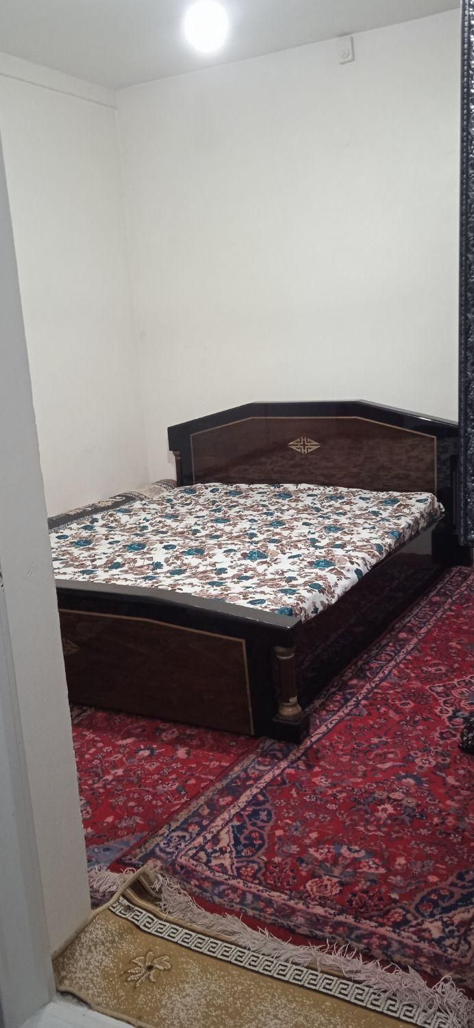 سوییت دربست با پارکینگ|اجارهٔ کوتاه‌مدت آپارتمان و سوئیت|همدان, |دیوار