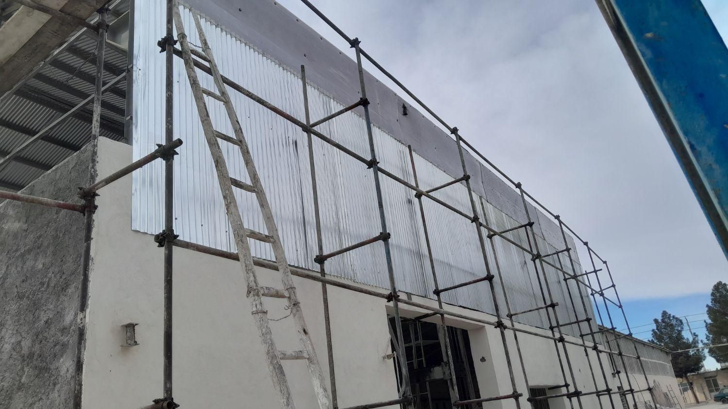 جوشکاری وسقف های شیبدار و انواع سقف سبک|خدمات پیشه و مهارت|مشهد, توس (بلوار توس)|دیوار