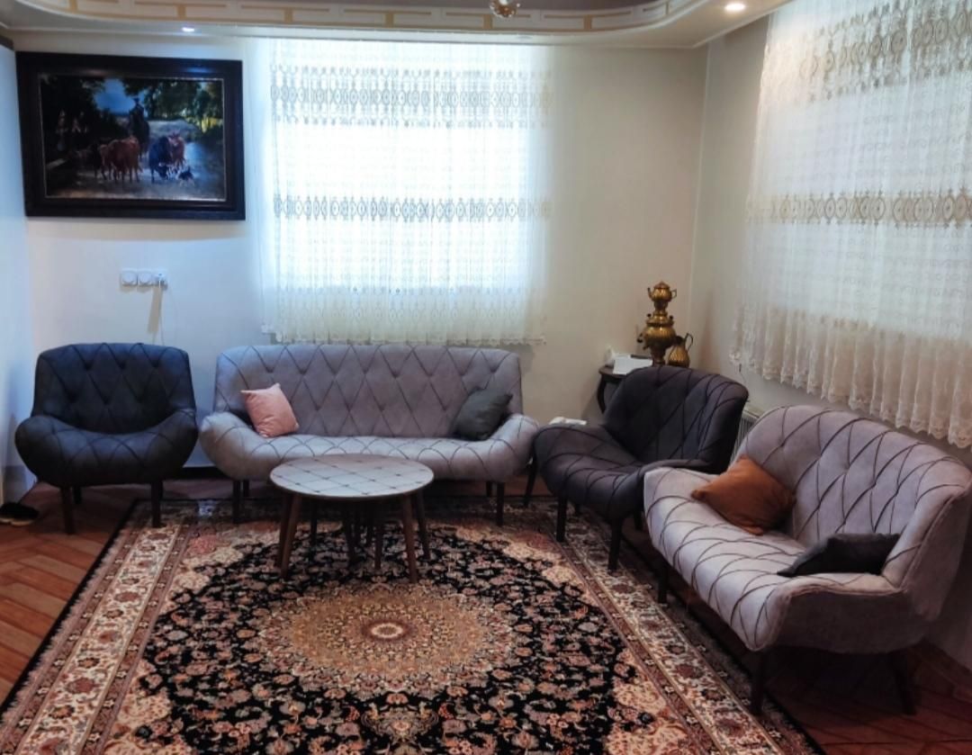 مبل چستر قایقی|مبلمان خانگی و میز عسلی|بروجرد, |دیوار