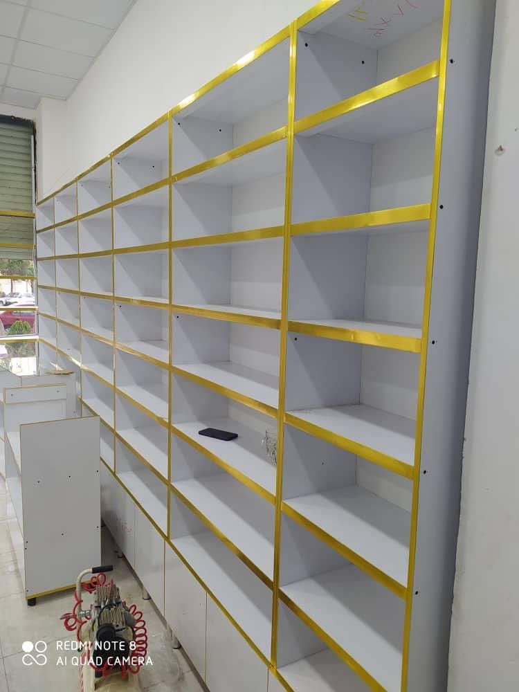 قفسه ،ویترین ،کتابخانه ، شلف کد۱۴۱۳|کتابخانه، شلف، قفسه‌های دیواری|تهران, سازمان برنامه شمالی|دیوار